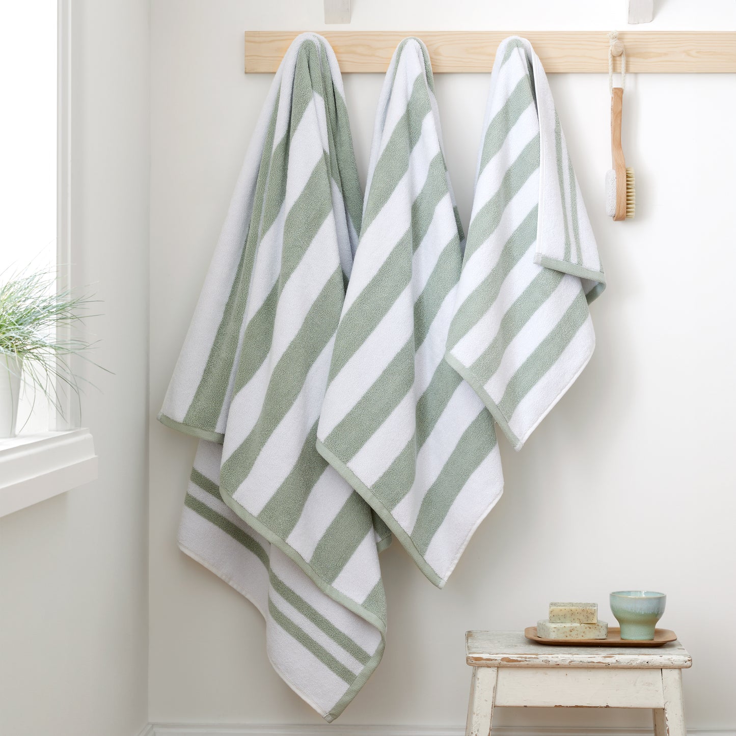 Bianca Reversible Stripe Jacquard Bath Towels - Sage