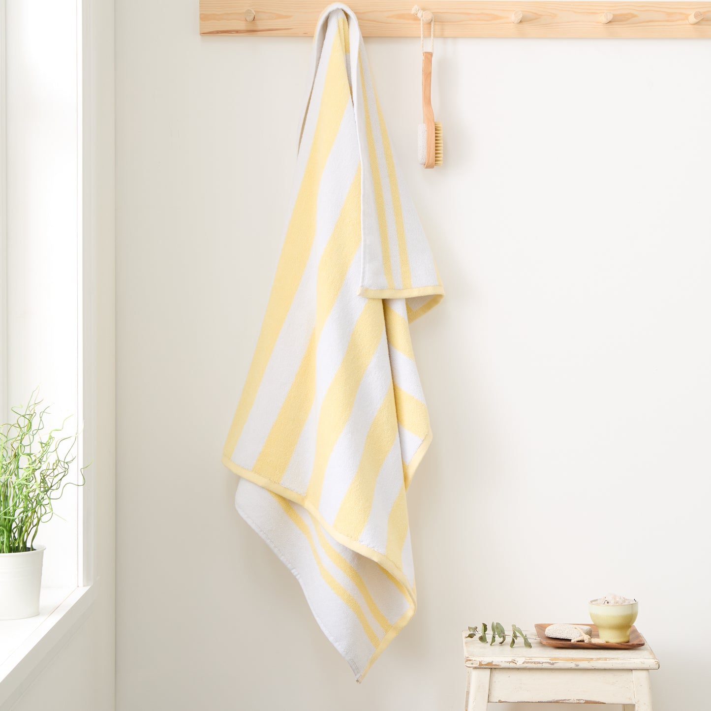 Bianca Reversible Stripe Jacquard Bath Towels - Yellow
