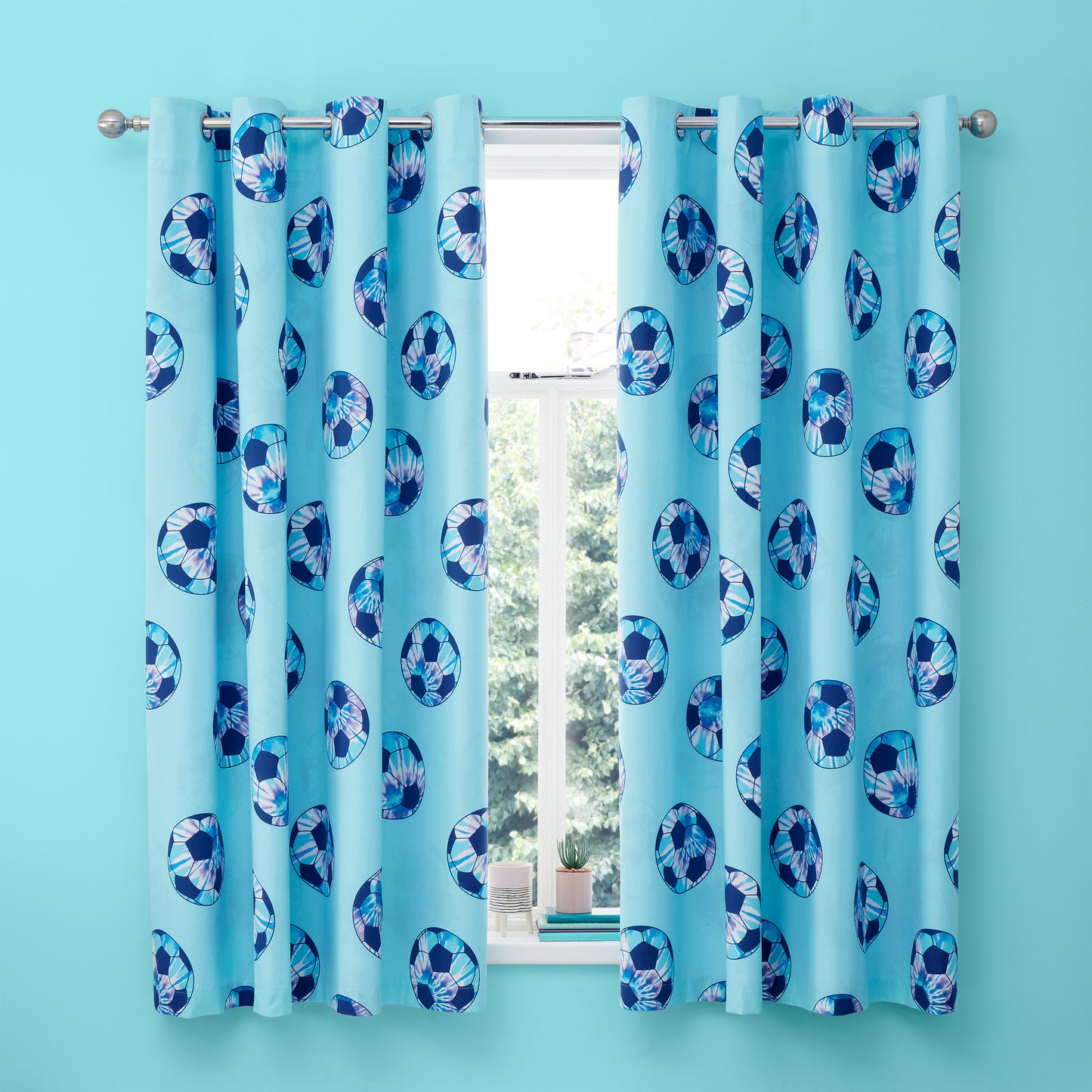 Catherine Lansfield Tie Dye Football Eyelet Curtains