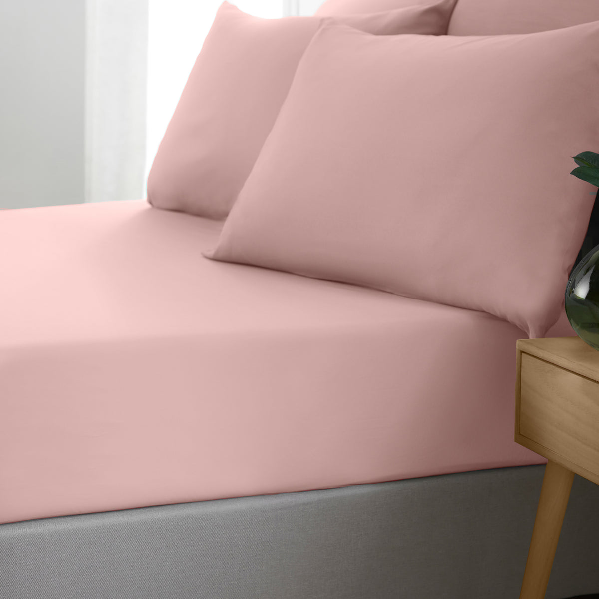 Catherine Lansfield So Soft Non-Iron Fitted Sheet - Blush