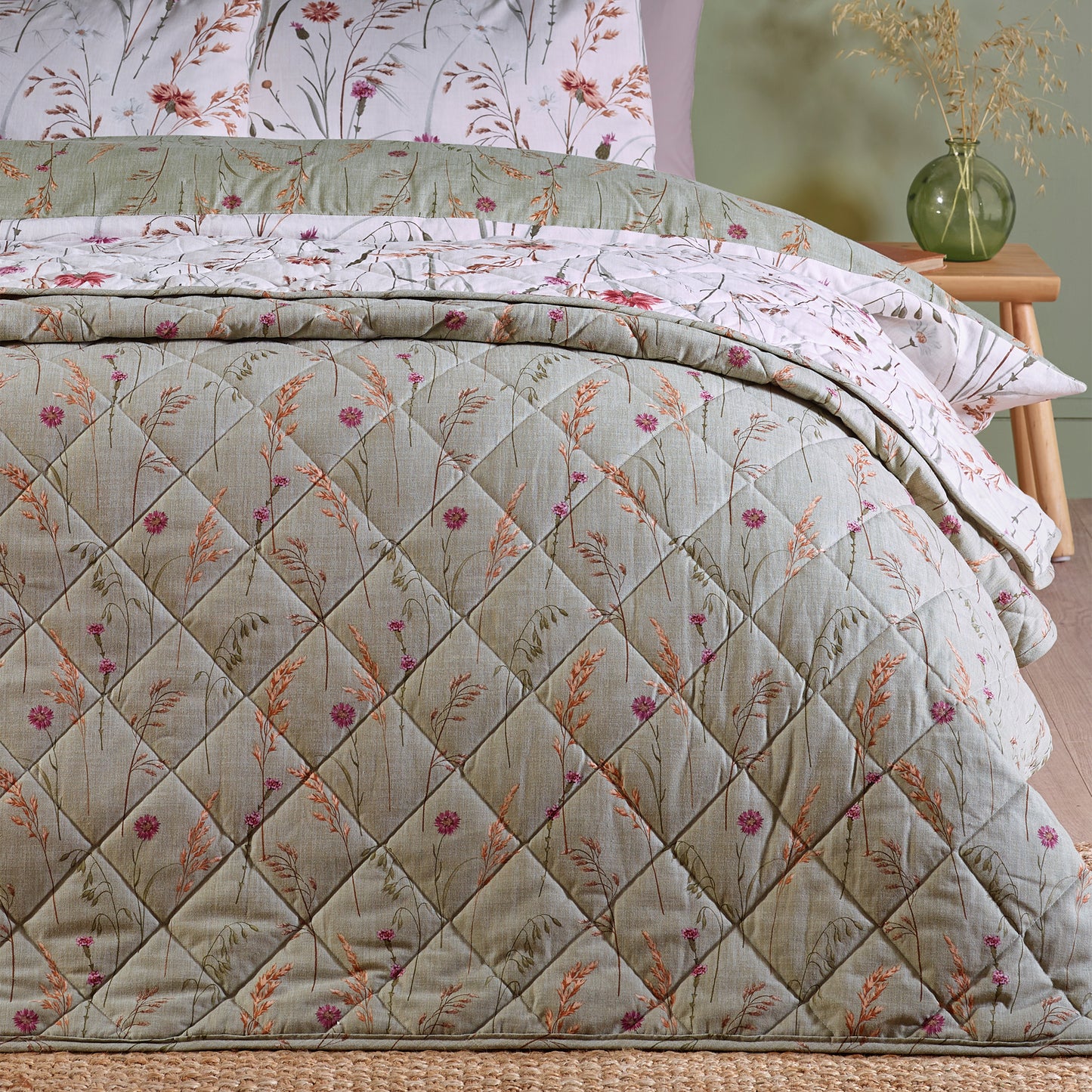 Catherine Lansfield Brushed Grasmere Floral Bedspread