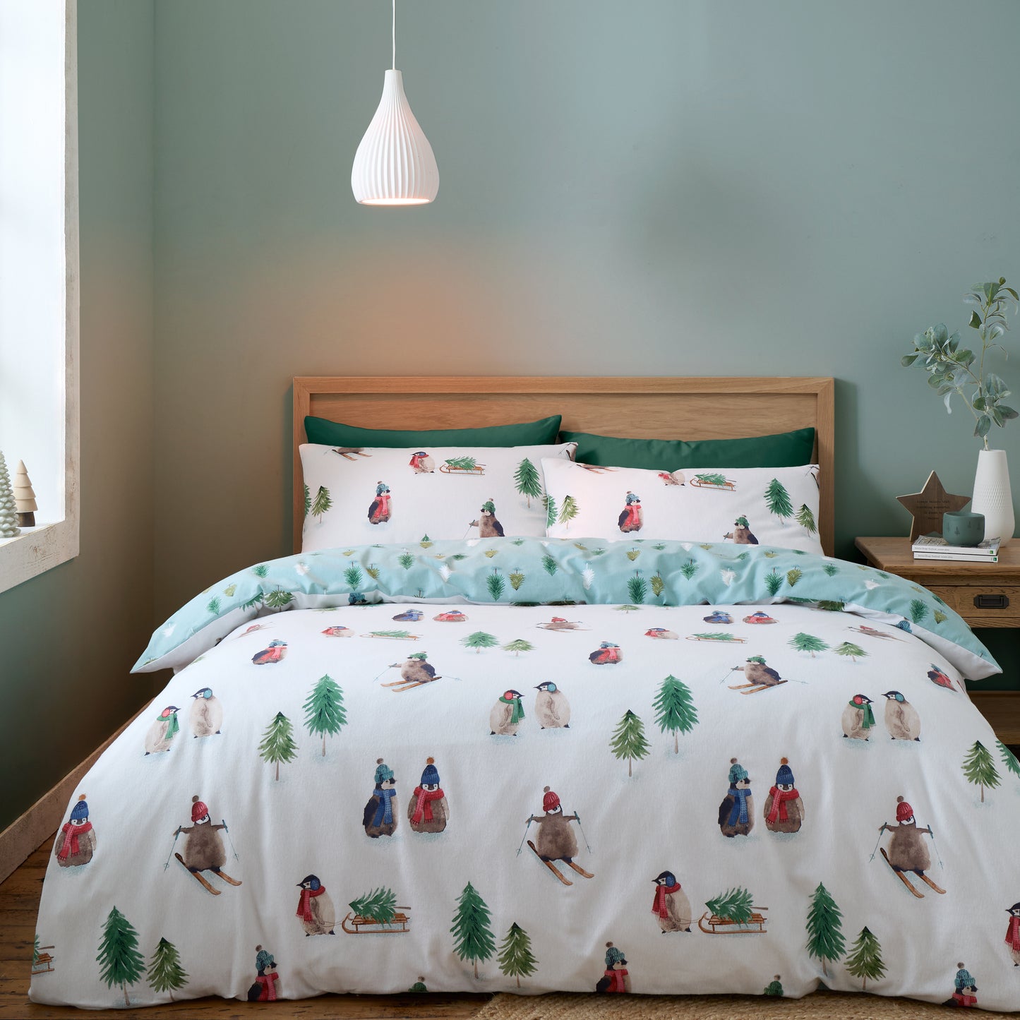Catherine Lansfield Brushed Snowy Penguin Duvet Cover Set