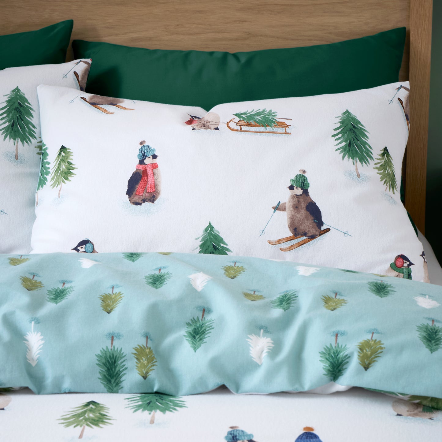 Catherine Lansfield Brushed Snowy Penguin Duvet Cover Set