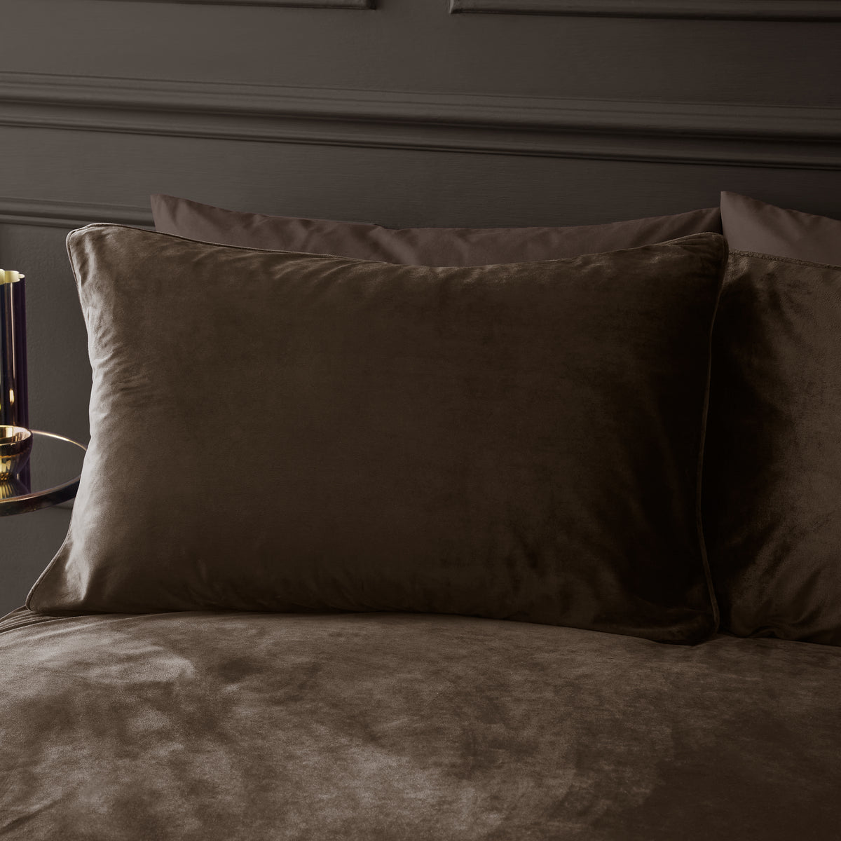 Catherine Lansfield Kingsley Matt Velvet Duvet Cover Set - Chocolate