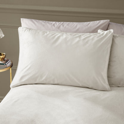 Catherine Lansfield Kingsley Matt Velvet Duvet Cover Set - Cream