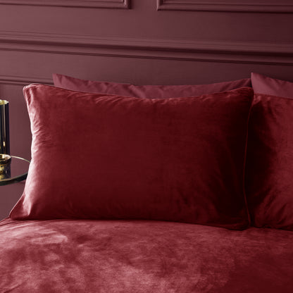 Catherine Lansfield Kingsley Matt Velvet Duvet Cover Set - Raspberry