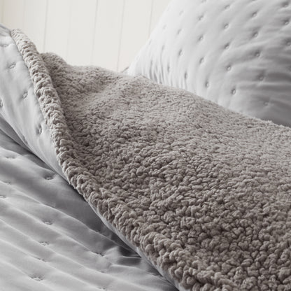 Catherine Lansfield Cosy Nori Sherpa Duvet Cover Set - Silver