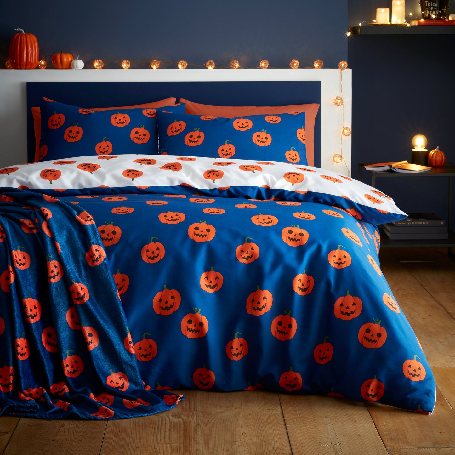 Catherine Lansfield Halloween Pumpkins Throw