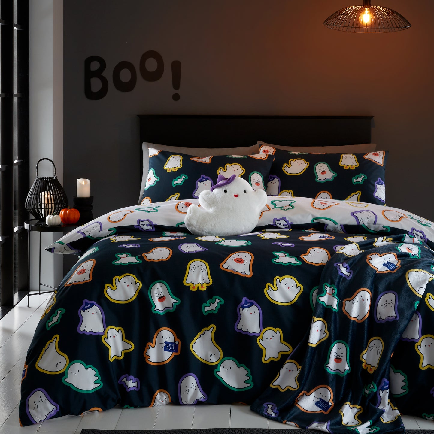 Catherine Lansfield Halloween Ghosts 3D Cushion