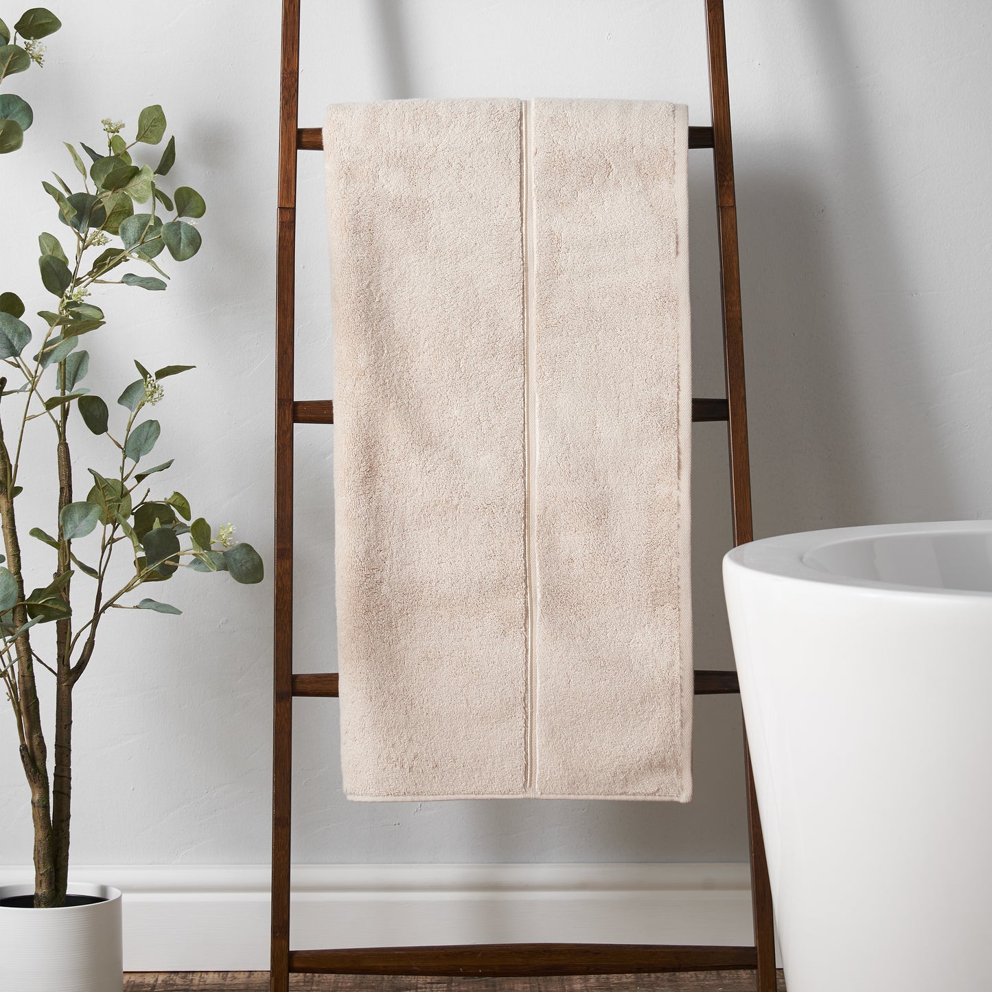 Bianca Zero Twist Satin Stitch Bath Towels - Natural