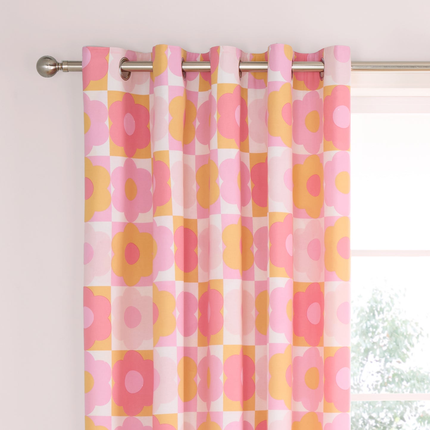 Catherine Lansfield Retro Daisy Eyelet Curtains