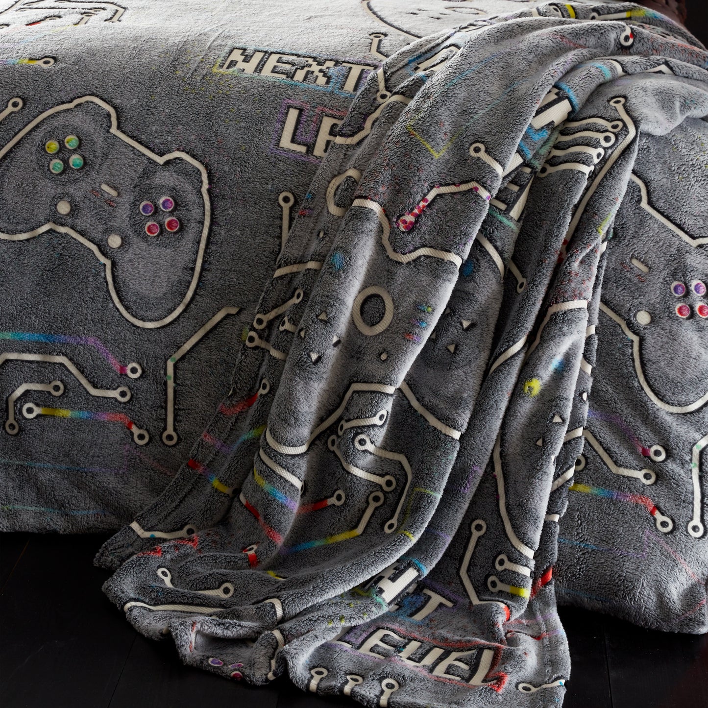 Catherine Lansfield Game Over Fleece Throw
