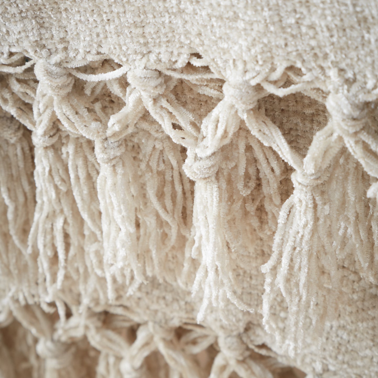 Catherine Lansfield Wilson Plain Chenille Throw - Natural