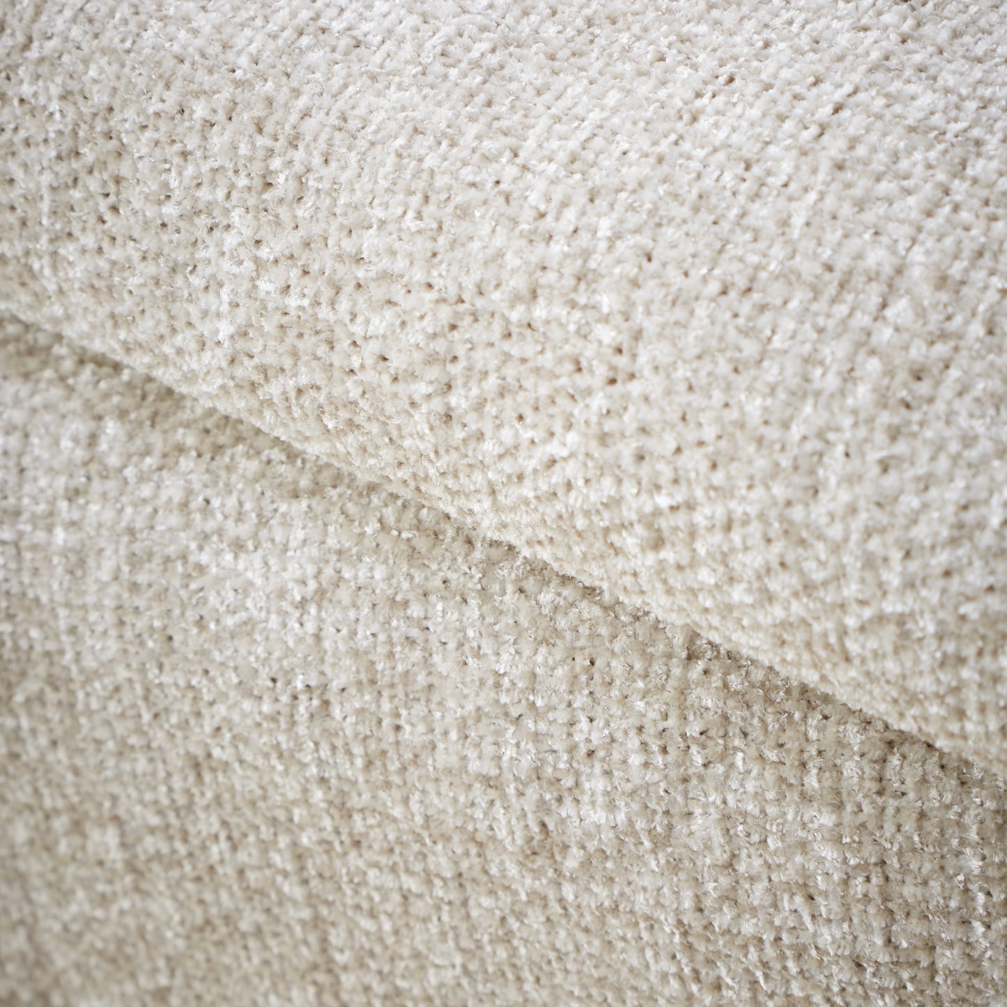 Catherine Lansfield Wilson Plain Chenille Throw - Natural