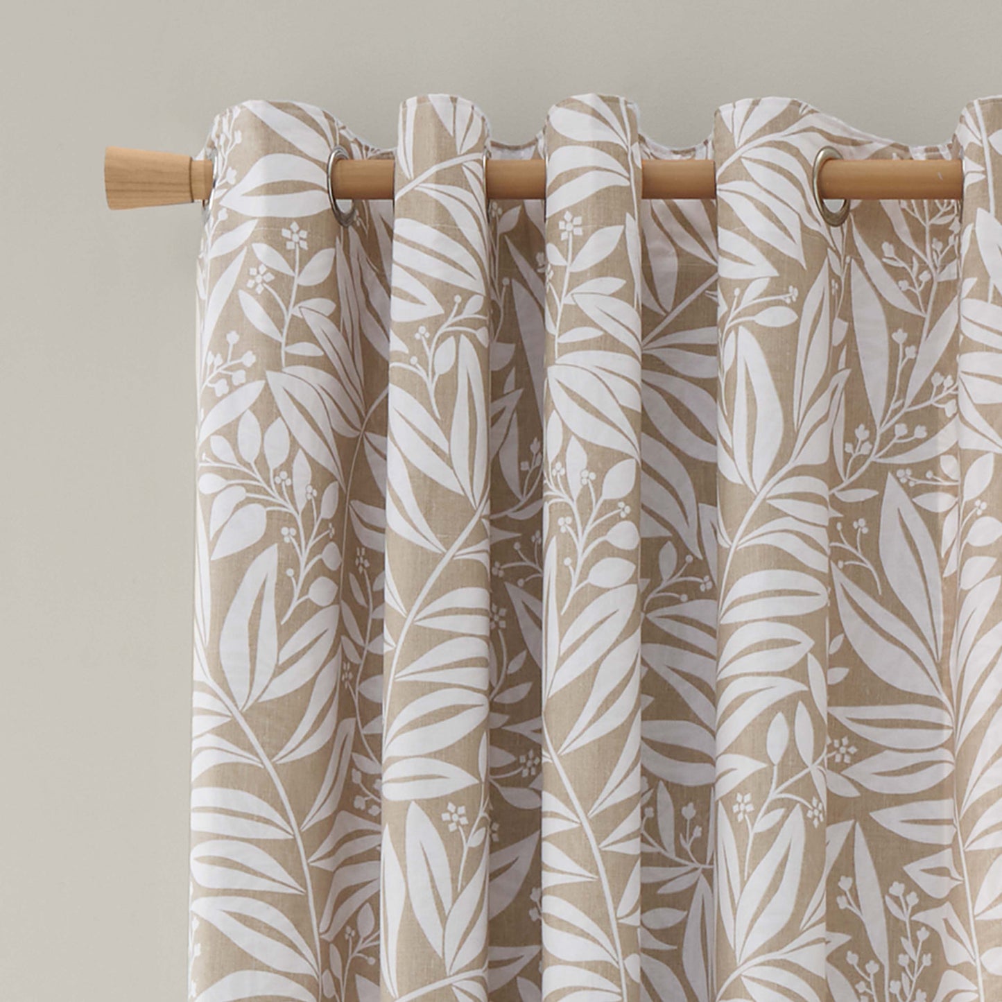 Catherine Lansfield Sorrel Leaf Eyelet Curtains - Natural