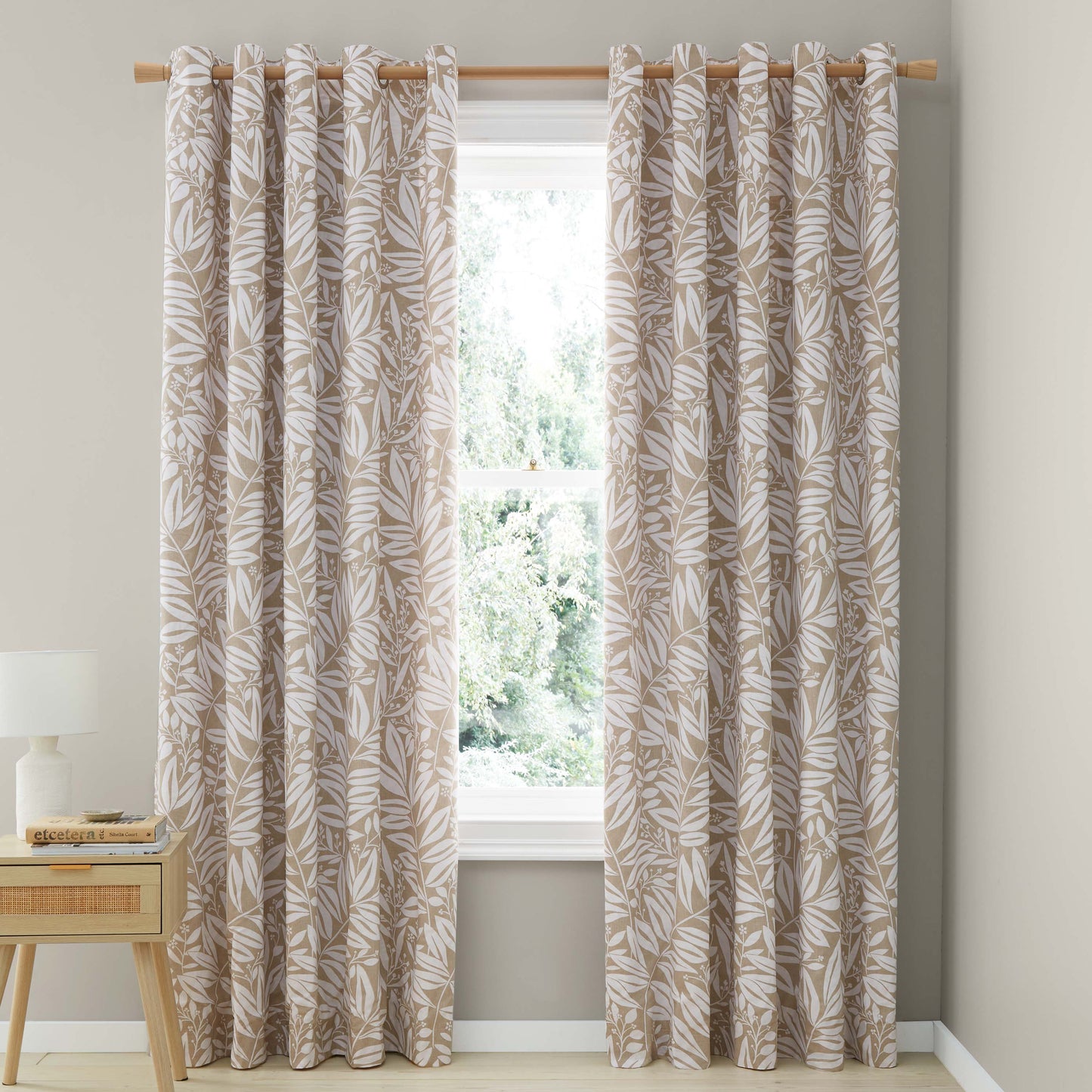 Catherine Lansfield Sorrel Leaf Eyelet Curtains - Natural