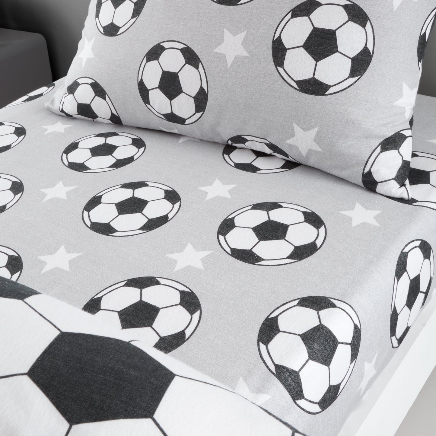 Catherine Lansfield Brushed Football Stars Fitted Sheet