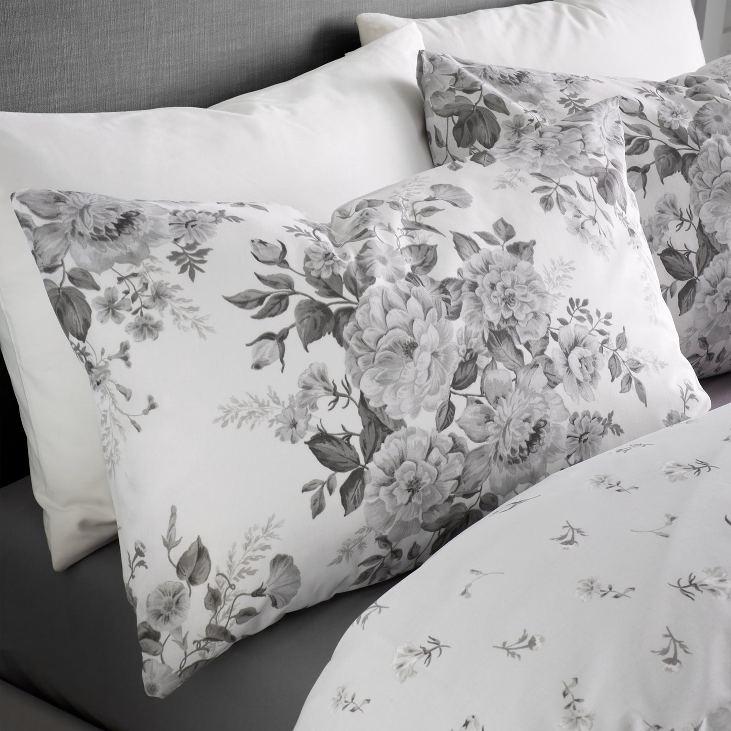 Catherine Lansfield Elinda Floral Duvet Cover Set