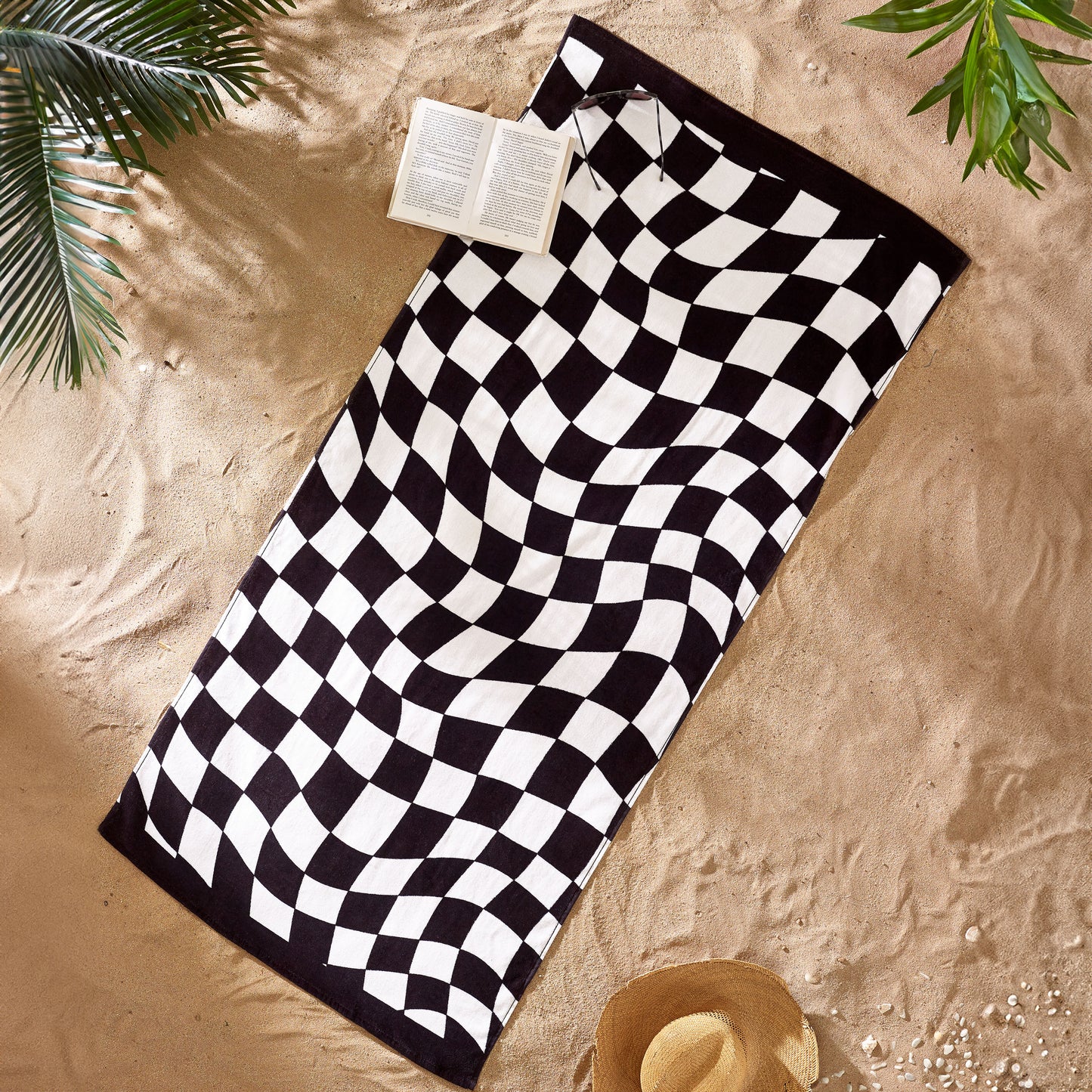 Catherine Lansfield Checkerboard Black/White Beach Towel