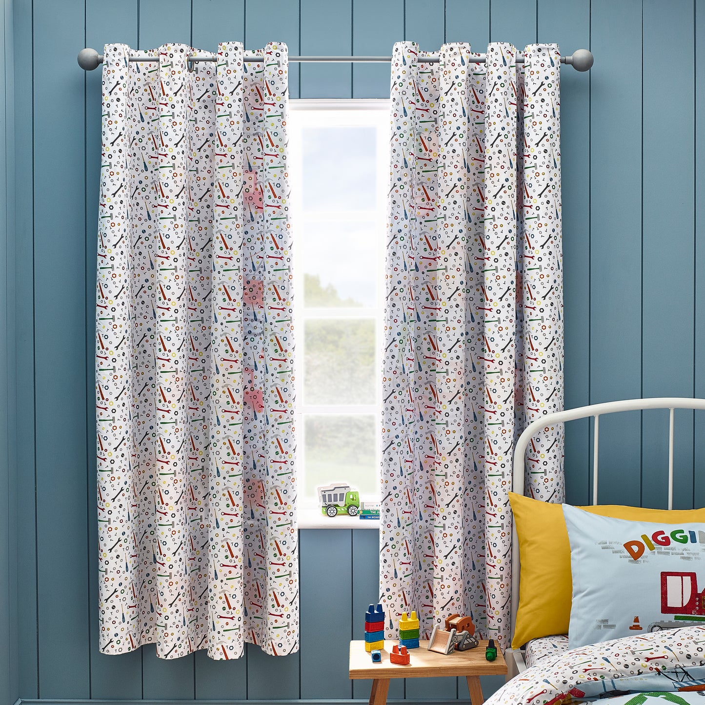 Catherine Lansfield Digger Dreams Eyelet Curtains