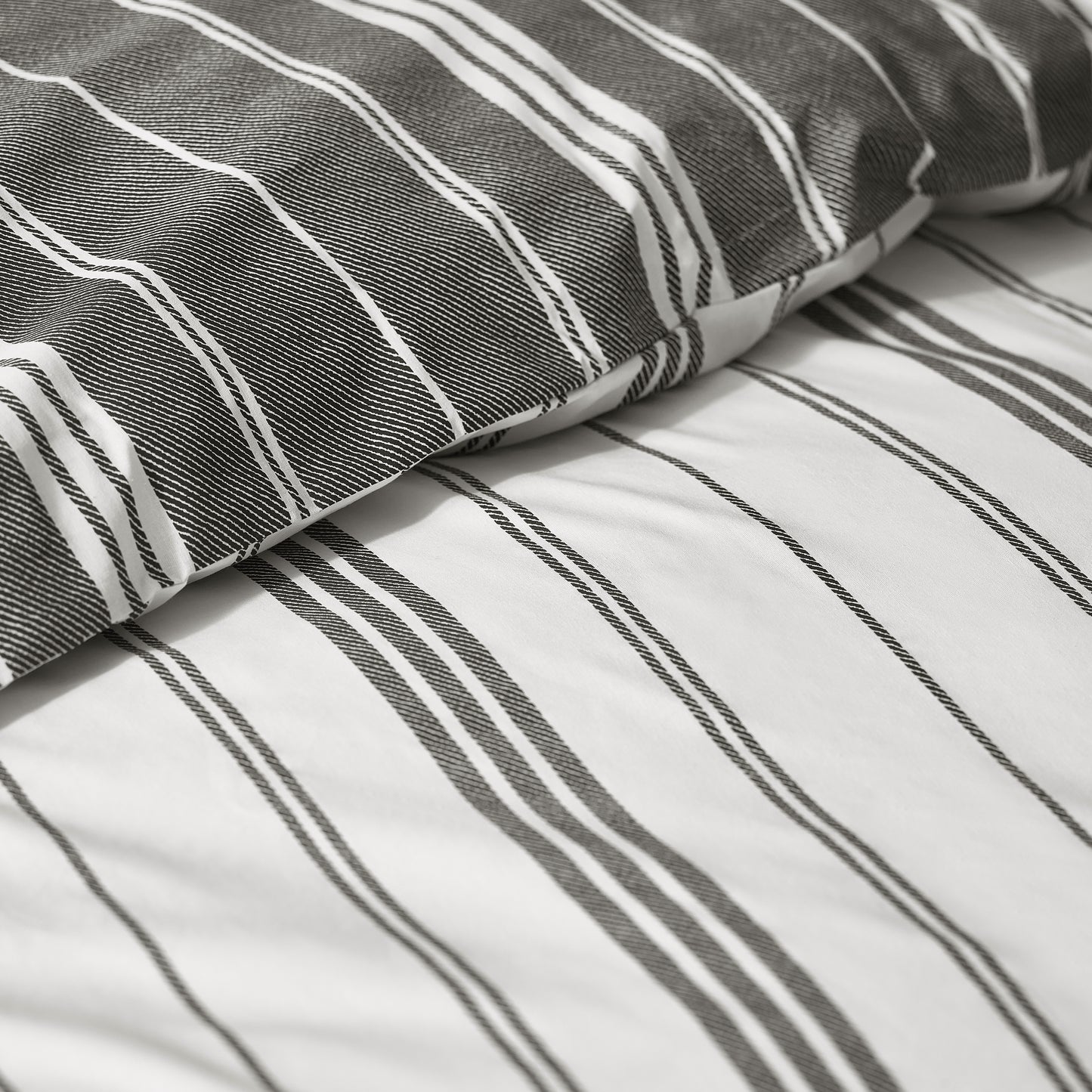 Catherine Lansfield Harbour Stripe Duvet Cover Set - Black