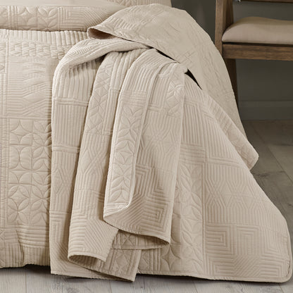Catherine Lansfield Folkstone Geo Bedspread - Natural