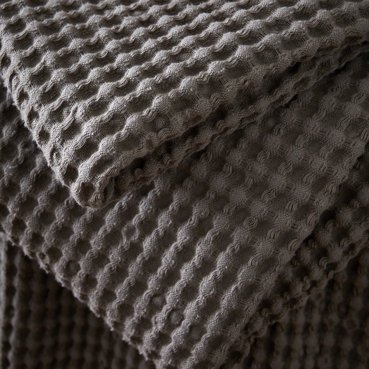 Pineapple Elephant Jaipur Waffle Throw - Grey