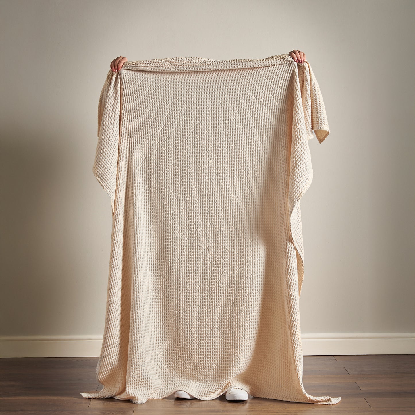 Pineapple Elephant Jaipur Waffle Throw - Natural