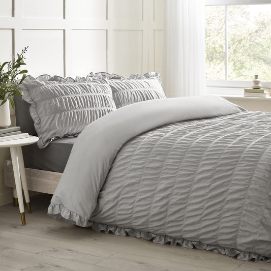 Catherine Lansfield Seersucker Frill Duvet Cover Set - Silver