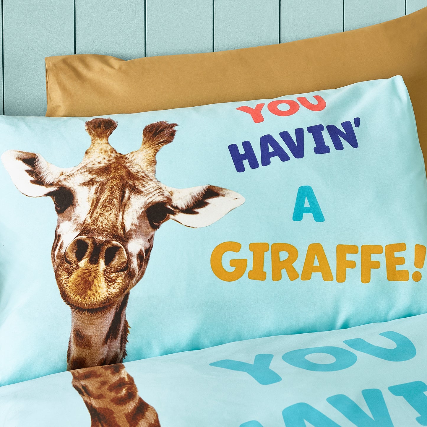 Catherine Lansfield Havin A Giraffe Duvet Cover Set