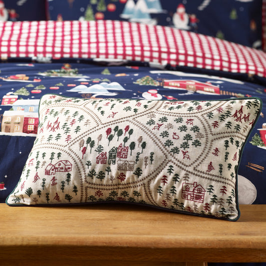 Catherine Lansfield Christmas Ski Village Filled Cushion