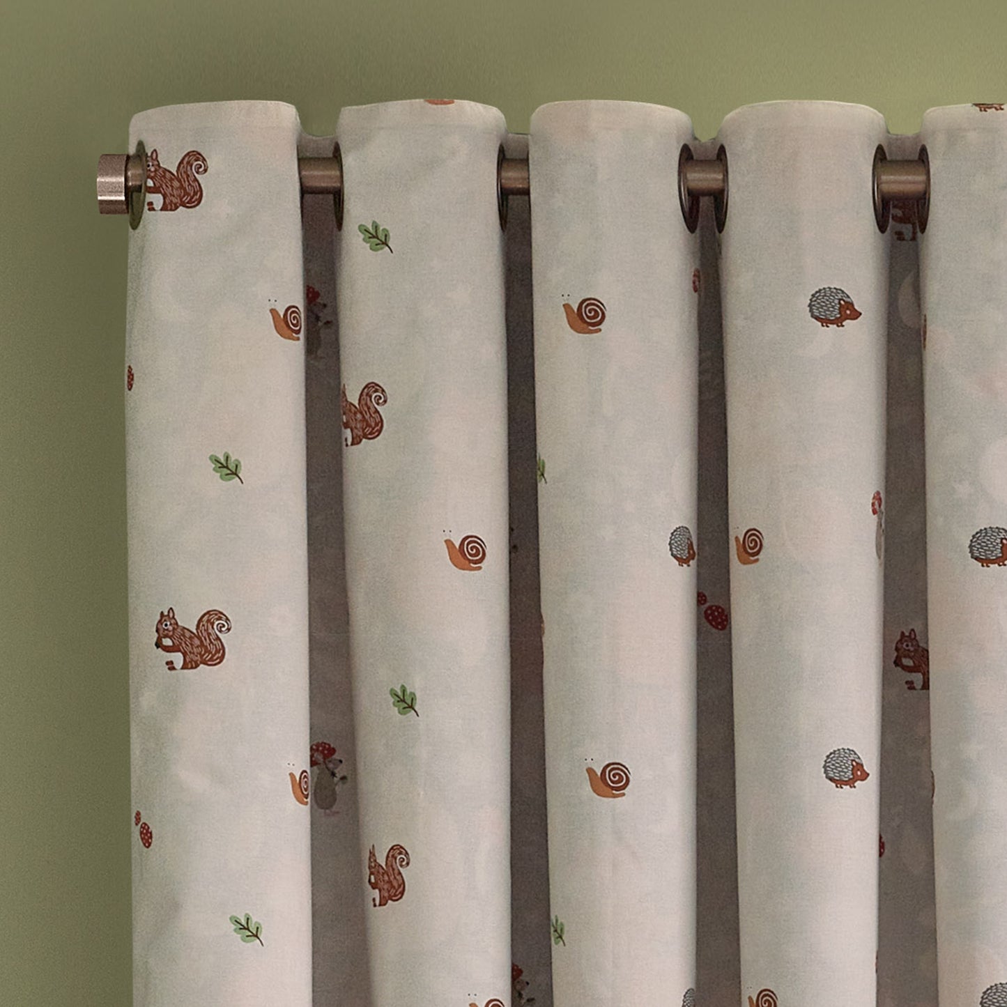 Catherine Lansfield Fox & Woodland Friends Eyelet Curtains