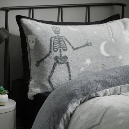 Catherine Lansfield Halloween Glow In The Dark Skeleton Duvet Cover Set