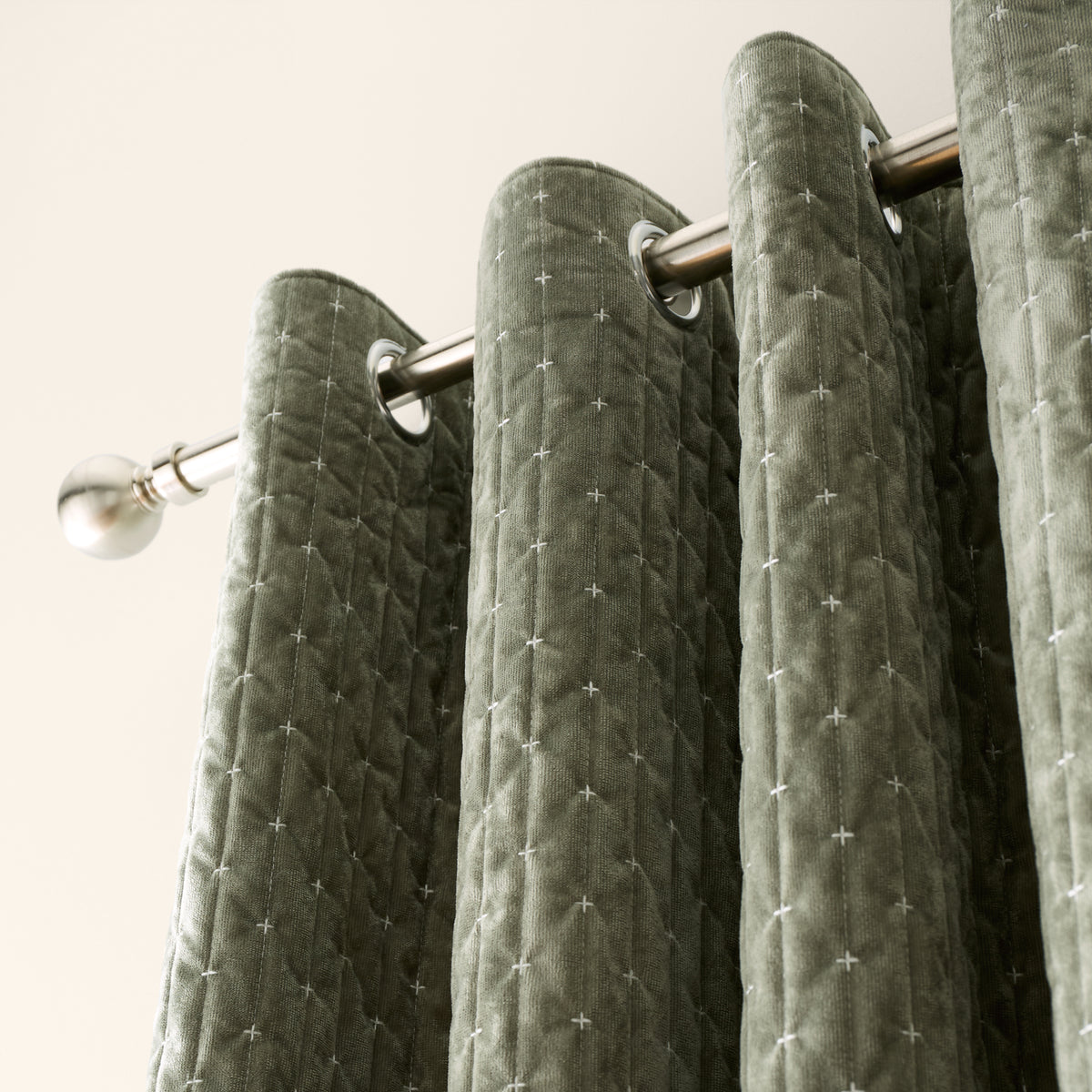 Bianca Attica Velvet Eyelet Curtains - Green