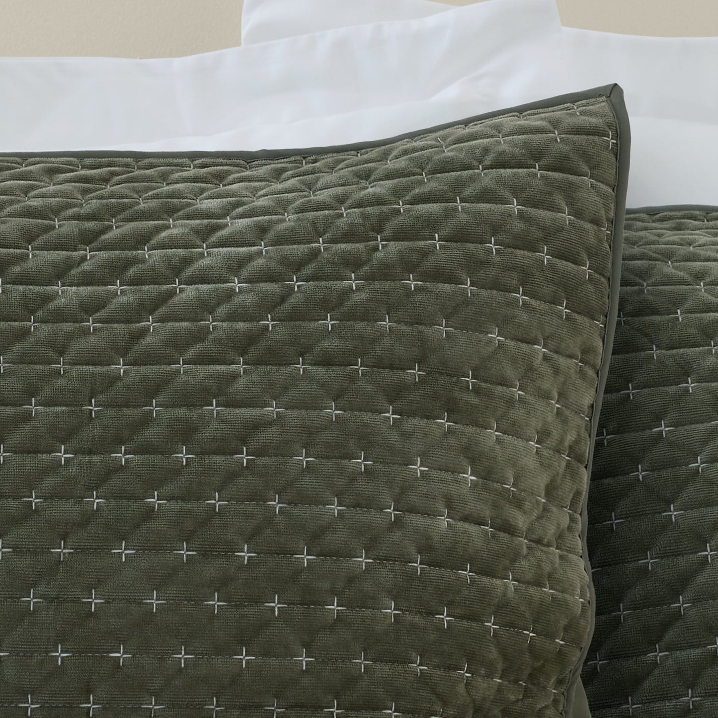Bianca Attica Velvet Bedspread - Green