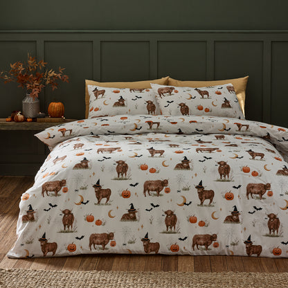 Catherine Lansfield Halloween Highland Cow Duvet Cover Set