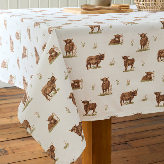 Catherine Lansfield Angus Highland Cow Table Cloth
