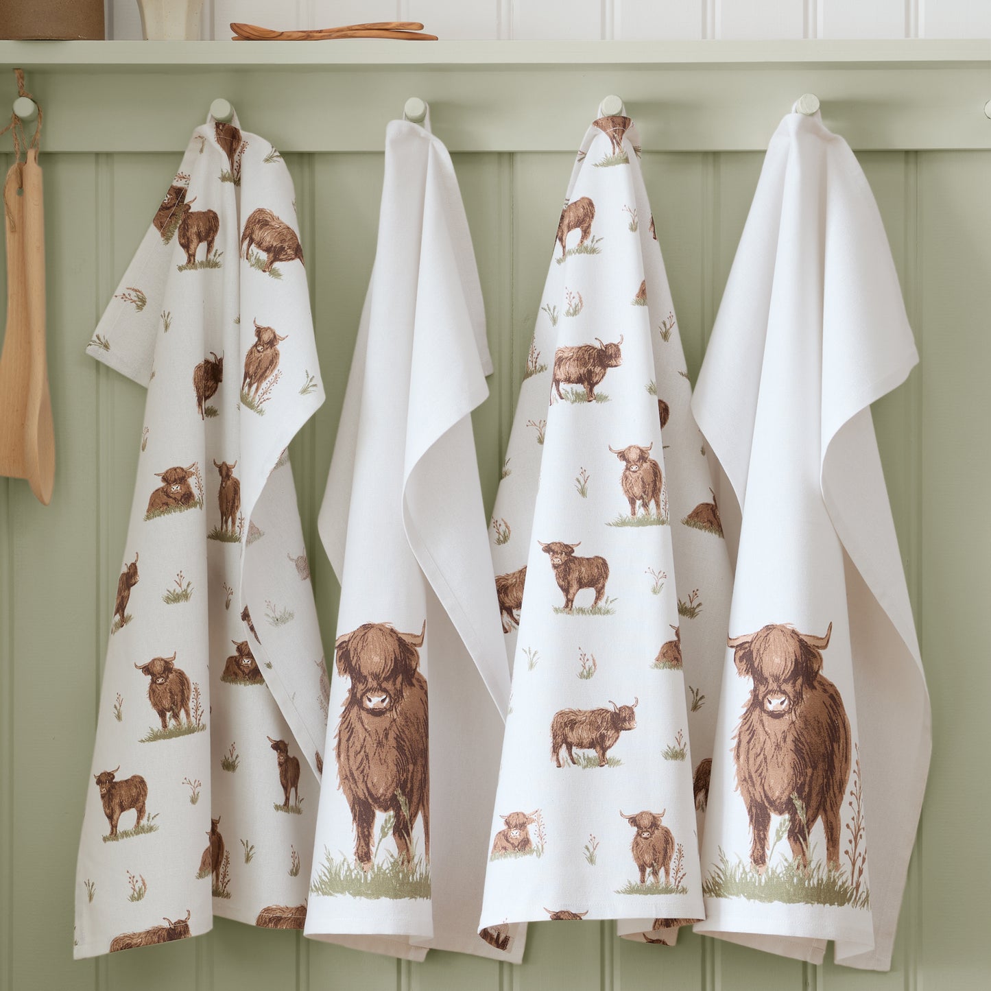 Catherine Lansfield Angus Highland Cow Tea Towels (Pack of 4)