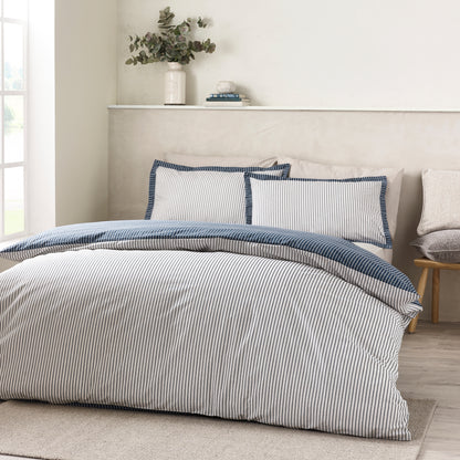 Catherine Lansfield Oxford Pinstripe Duvet Cover Set - Navy