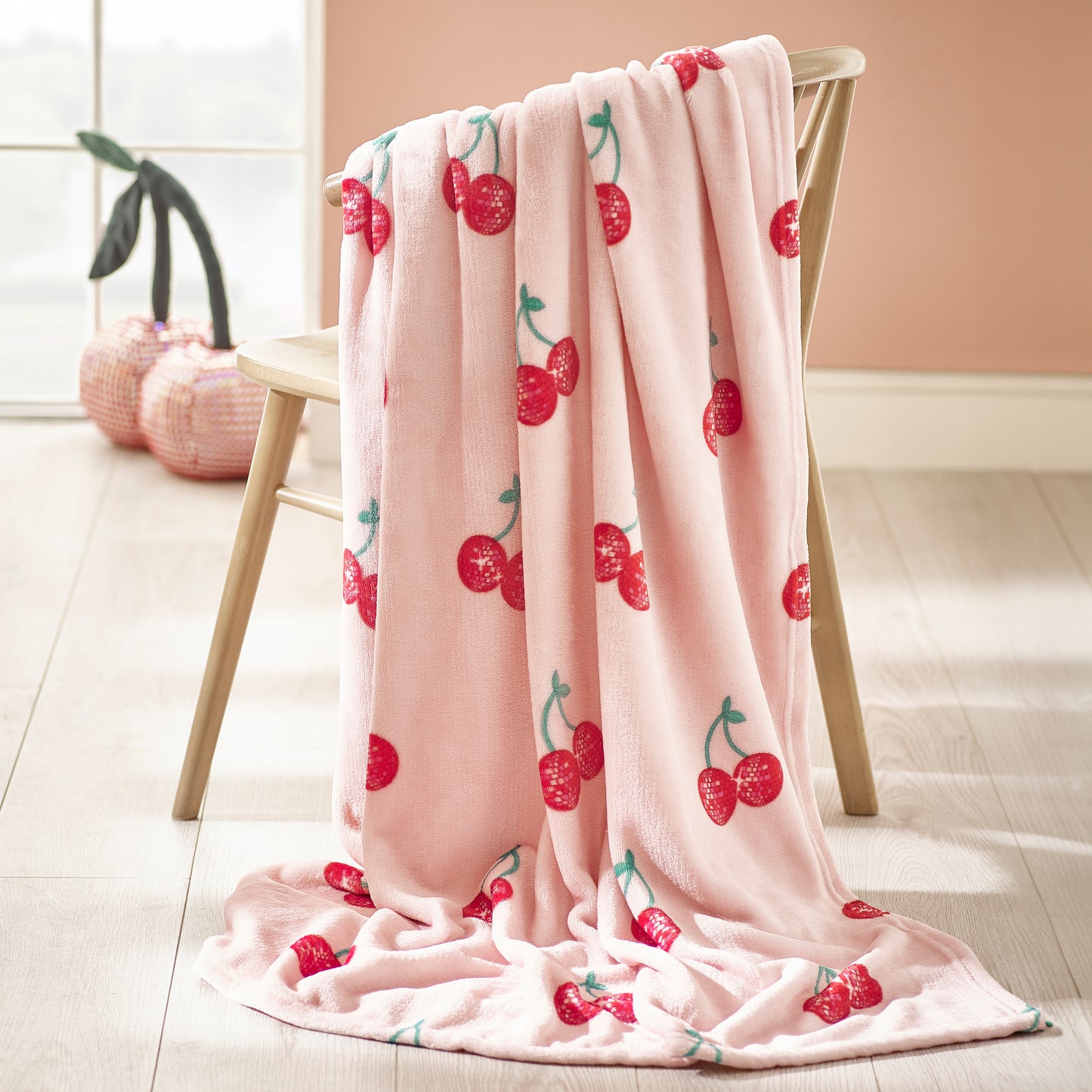 Catherine Lansfield Disco Cherries Throw