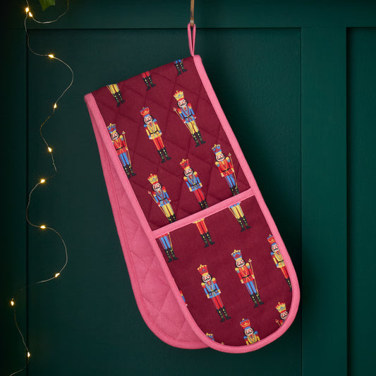 Catherine Lansfield Christmas Nutcracker Double Oven Glove - Plum