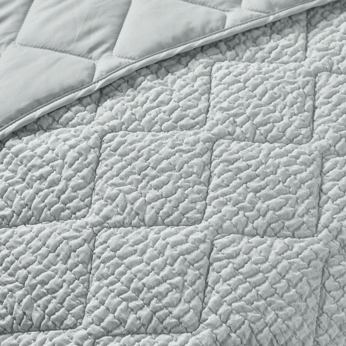 Catherine Lansfield Crinkle Seersucker Texture Bedspread - Green