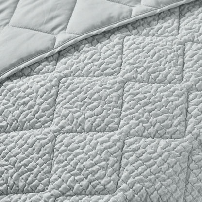 Catherine Lansfield Crinkle Seersucker Texture Bedspread - Green
