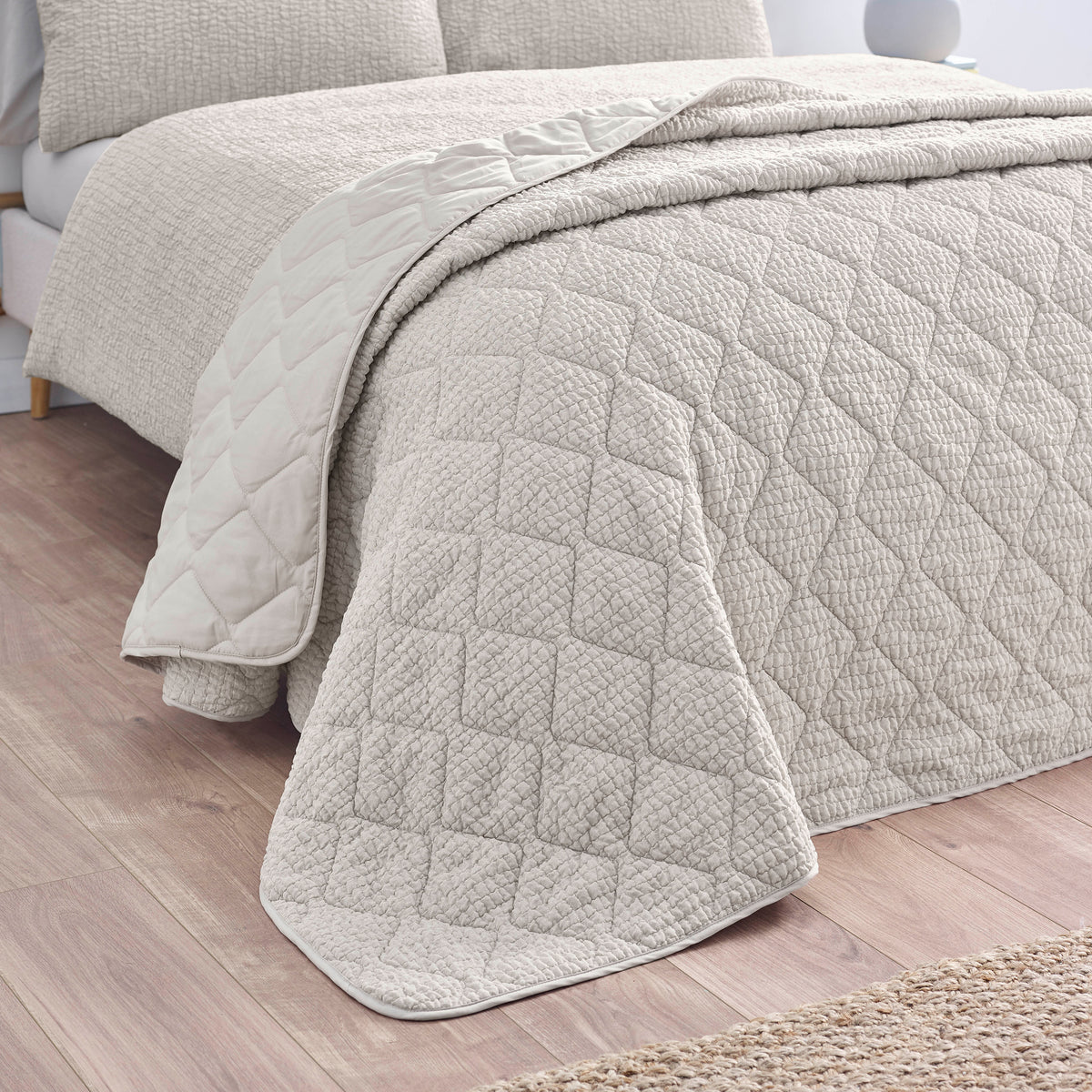 Catherine Lansfield Crinkle Seersucker Texture Bedspread - Natural