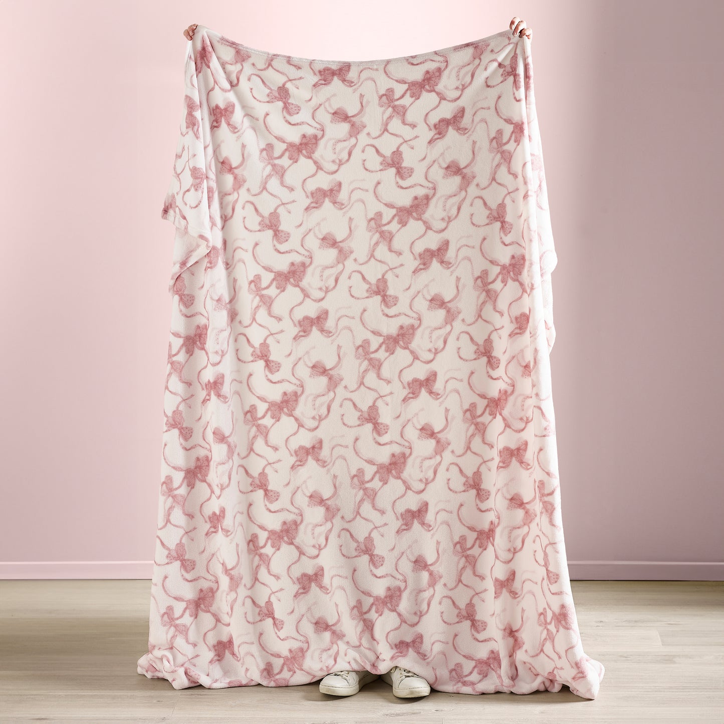 Catherine Lansfield Bow Throw