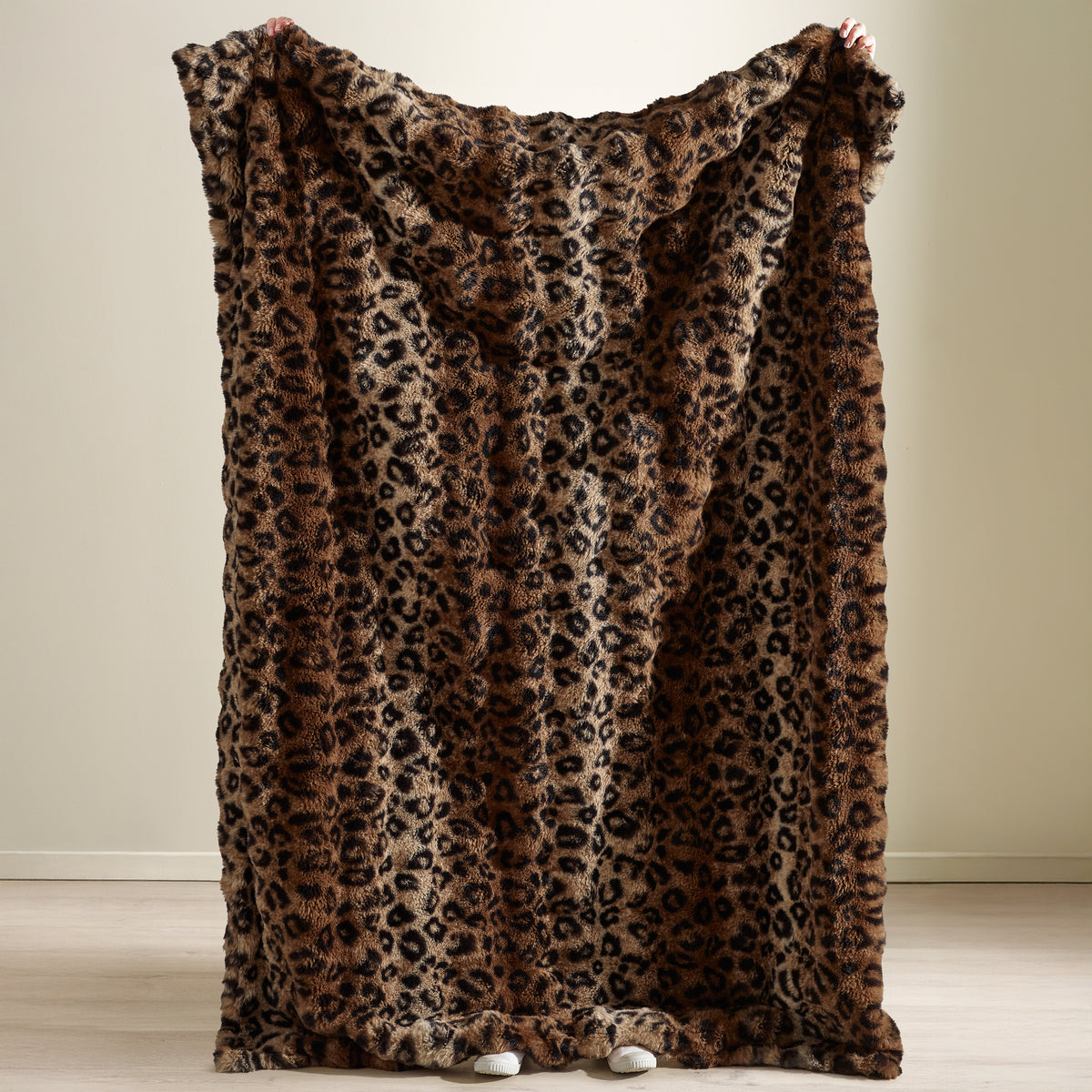Catherine Lansfield Animal Print Throw - Brown
