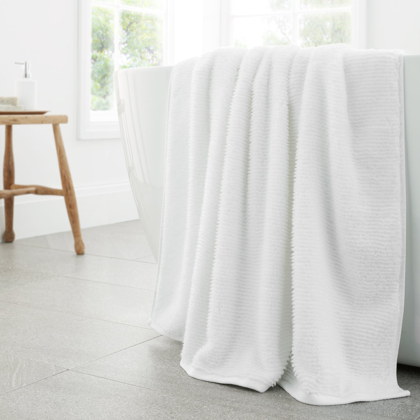 Bianca Soft Zero Twist Spa Bath Towels - White