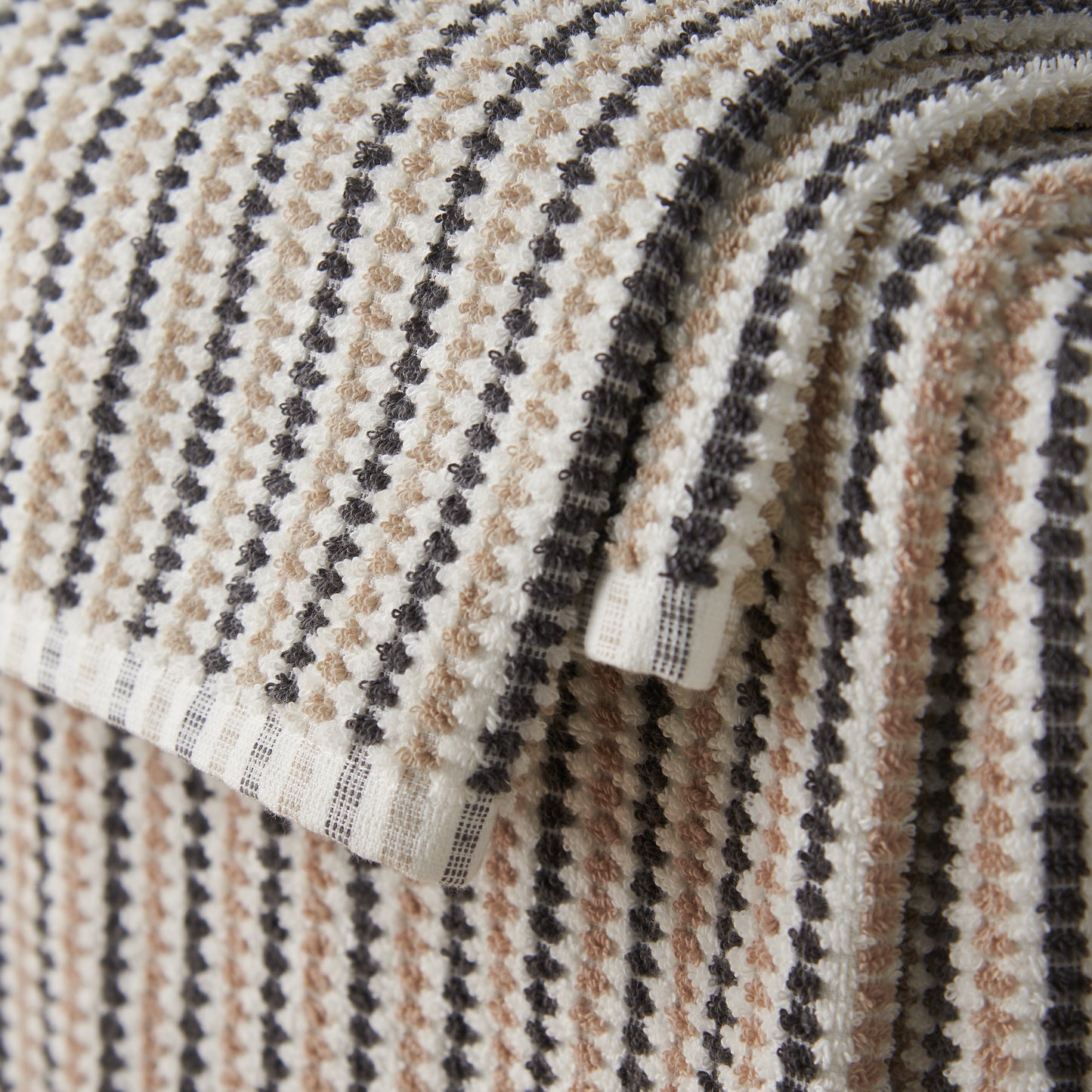 Catherine Lansfield Rice Weave Stripe Bath Towels - Grey