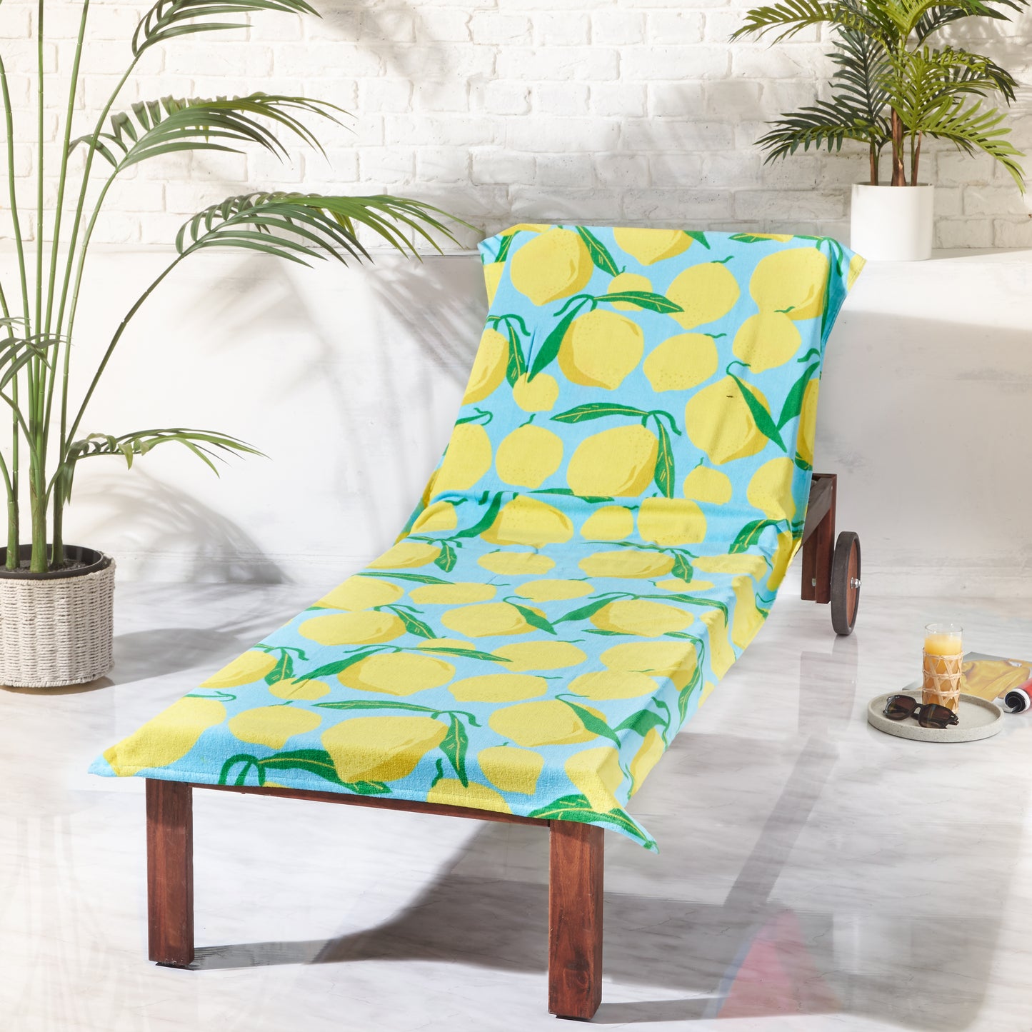 Catherine Lansfield Lemons Lounger Beach Towel