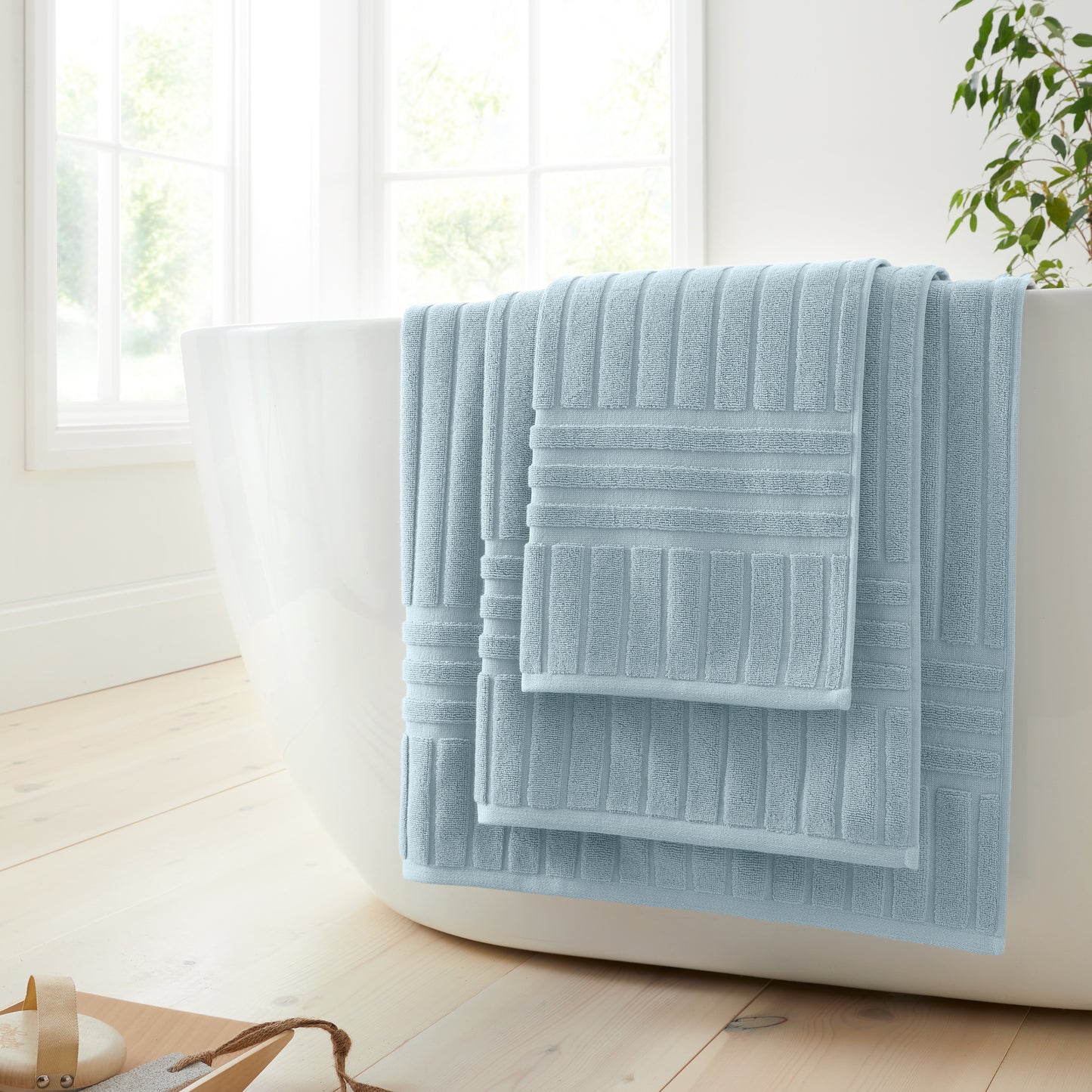 Bianca Hotel Bath Towels - Blue